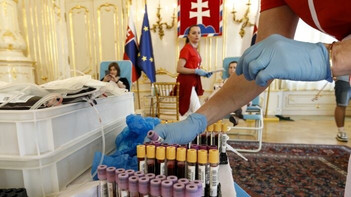 Palác otvoril brány darcom krvi