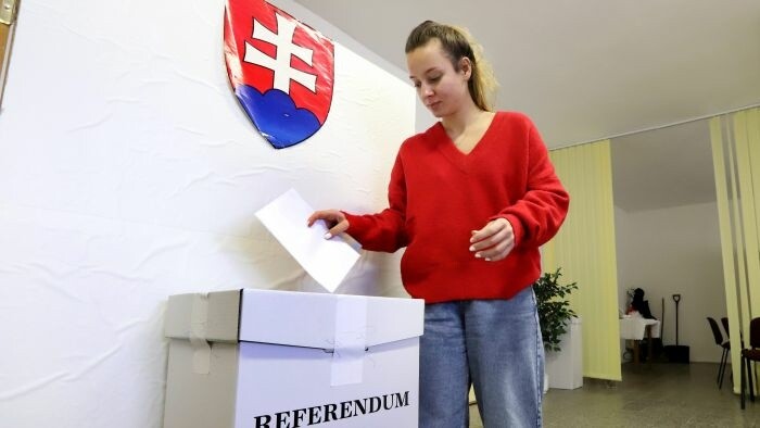 Slovensko pred referendom