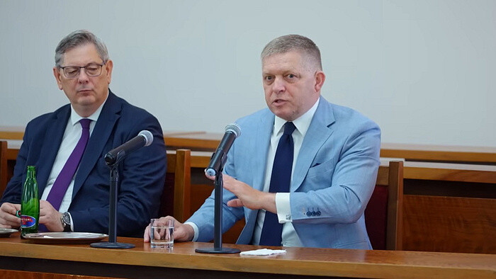 Premier Fico unzufrieden über die Frage einer STVR-Journalistin