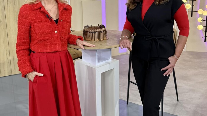 sona-mullerova-a-karin-majtanova-v-damskom-klube-na-sonine-narodeniny
