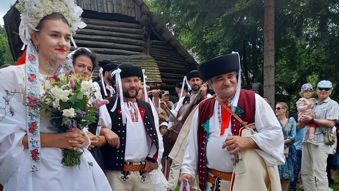Svadobné povery na Kysuciach. Čomu ľudia verili?