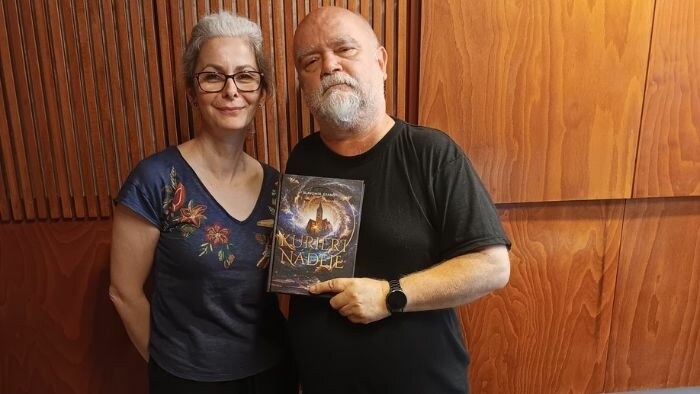 Slavomír Szabó predstavuje svoj dobrodružný román Kuriéri nádeje