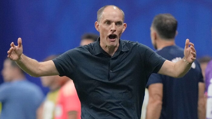 Anglicko doplatilo na prehnanú pasivitu. Tuchel po vypadnutí prebral zodpovednosť za výkon: Chcel som hráčom pomôcť