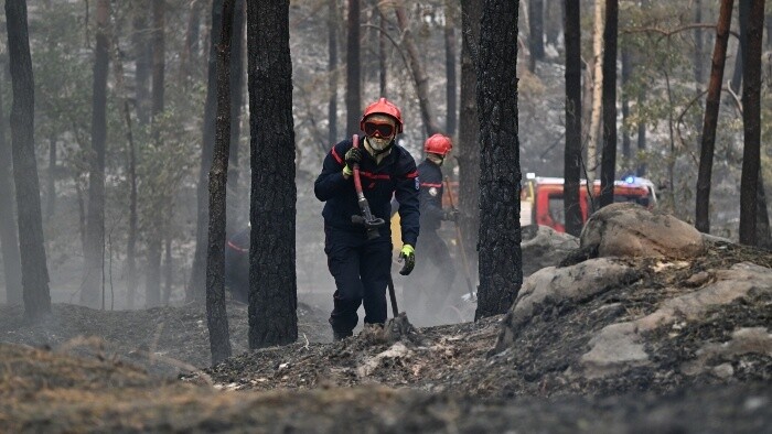 Francúzski hasiči sa sťažujú na vyčerpanosť 