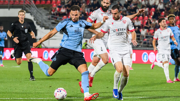 FUTBAL: Výhra 2:0 priblížila Slovan k postupu
