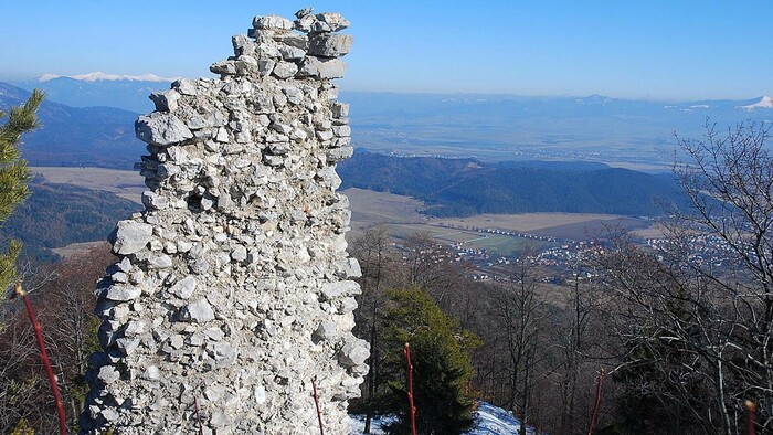 Obnova Turčianskeho hradu