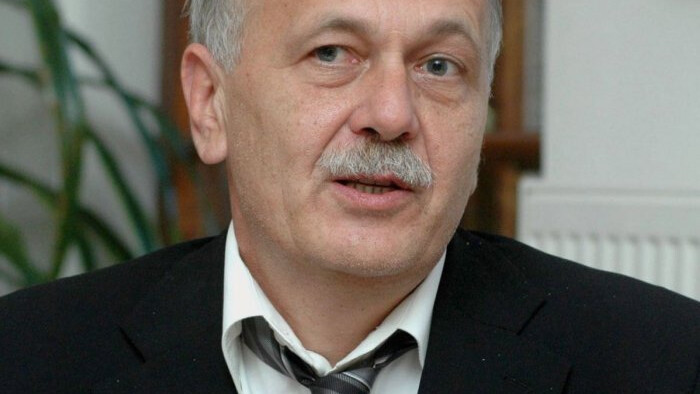 Spomienka na spisovateľa a pedagóga Branislava Hochela