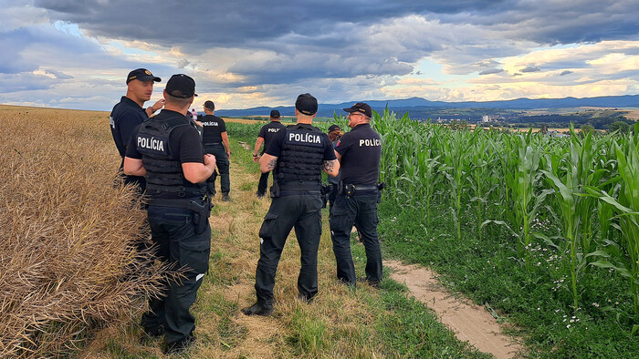 Porastú platy policajtov?