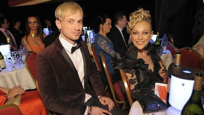 Andrea-Chabroňová-a-Michal-Slanička-v-relácii-extra