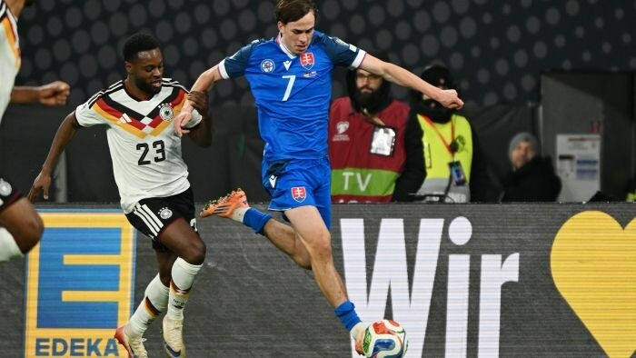 El futbolista Leo Sauer ficha por el VfB Stuttgart
