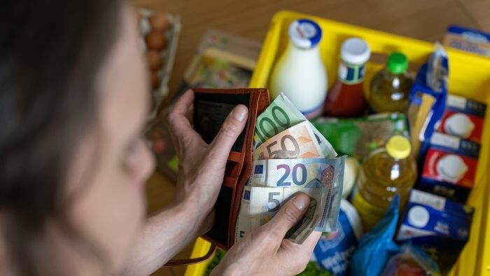 Slovenským domácnostiam chýba finančná rezerva