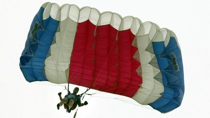Boľkovce, centre mondial du parachutisme militaire 