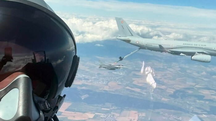 Над Словакией состоялась первая дозаправка в воздухе истребителей F-16