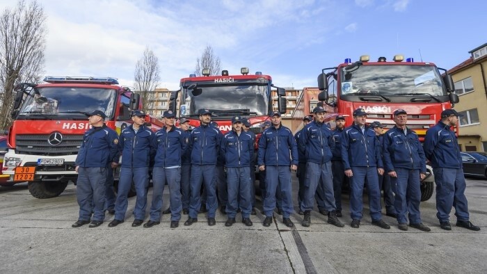 Slovak Firefighters Continue Their Mission in France