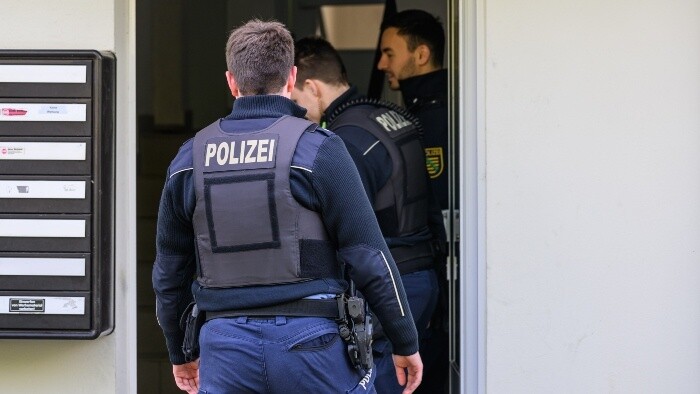 Nemecko zdvojnásobí počet policajtov