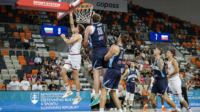 BASKETBAL: Na ovládnutie turnaja stačila našim aj prehra