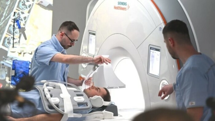 Poistencom Dôvery rušia magnetické rezonancie