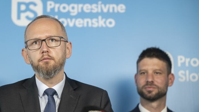 Eslovaquia Progresista desmiente las declaraciones de Fico sobre dos cámaras rusas