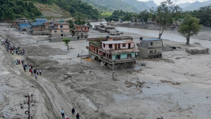 Gov’t Warns Travelers in Nepal