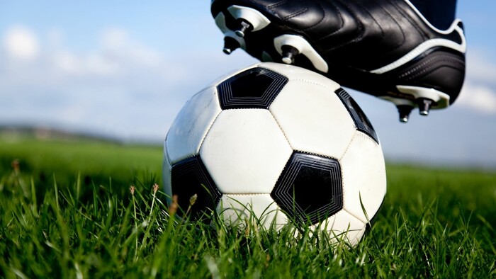 FUTBAL: Slovensko má Slovan, Česko kvarteto klubov