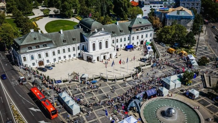 День открытых дверей в Президентском дворце и в Национальном совете