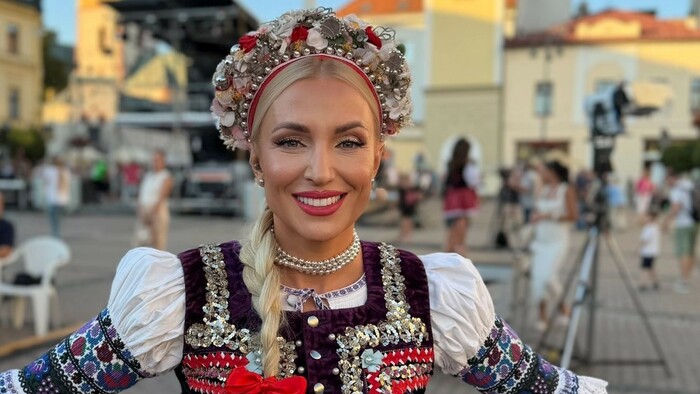Simona-Simanová-kroj