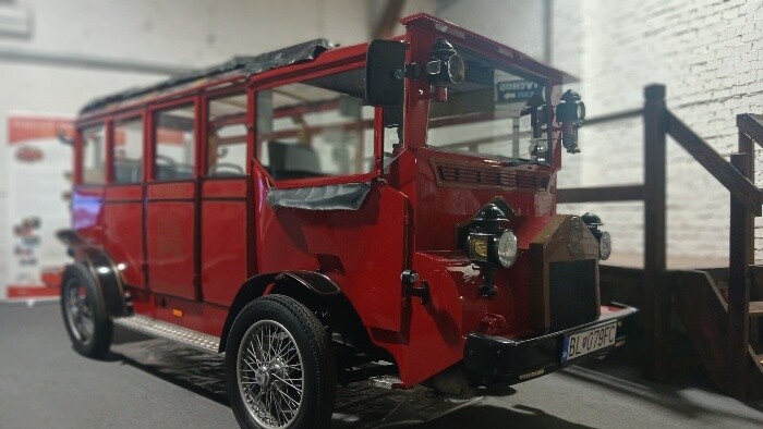 Zo sanitky autobus? Ako sa zrodil Bratislavský Prešporáčik?