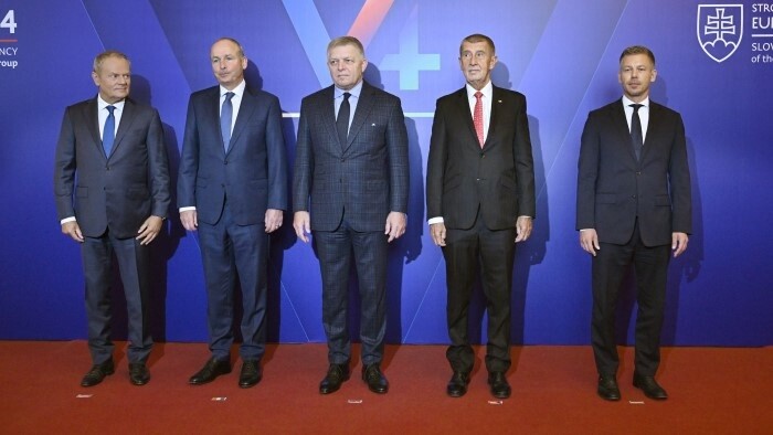 Treffen von Ministerpräsidenten der V4 und Irlands in Bratislava