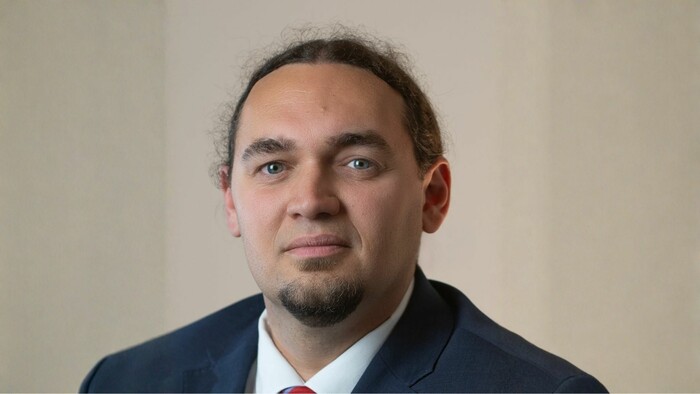 Doma je doma / Radoslav Paulen