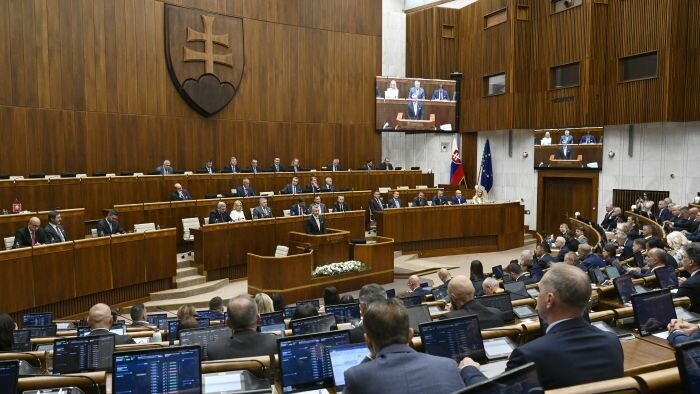 La oposición critica el discurso del presidente, politólogos lo califican como desequilibrado