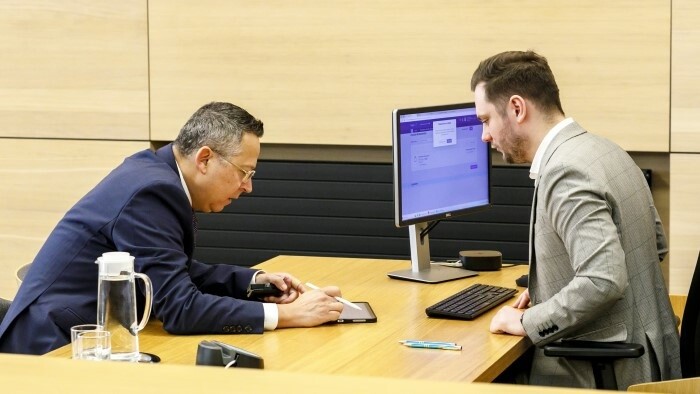 Slovakia Issues €2.5 Billion 10-Year Bond