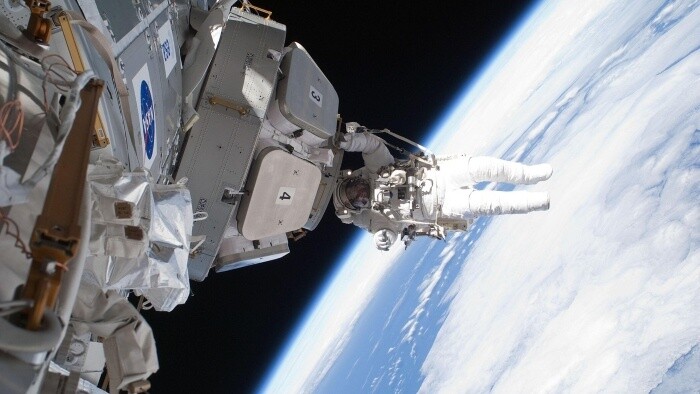 Nanoroboty na ISS