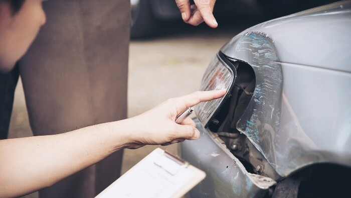 Na parkovisku vám niekto oškrel auto a odišiel