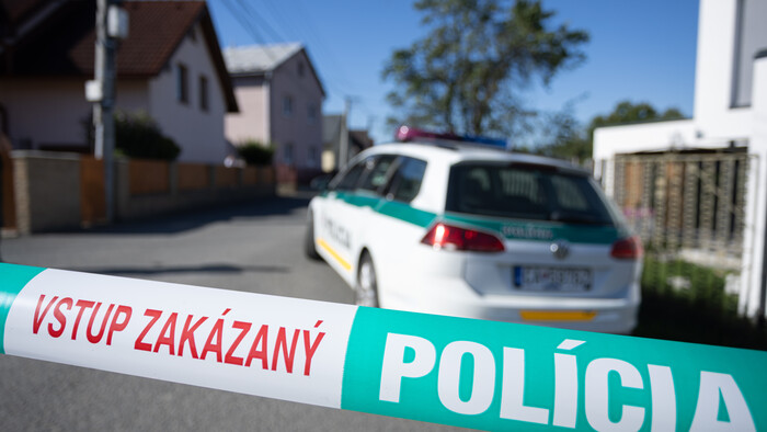 Policajti posilnia hliadky v okolí škôl