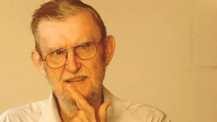Životné jubileum 90. narodeniny Ľubomíra Feldeka a jeho staronové leporelo Vyletela guľa z dela 