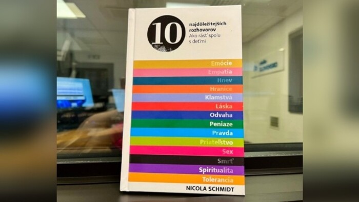 Nicola Schmidt: 10 najdôležitejších rozhovorov (Ako rásť spolu s deťmi)
