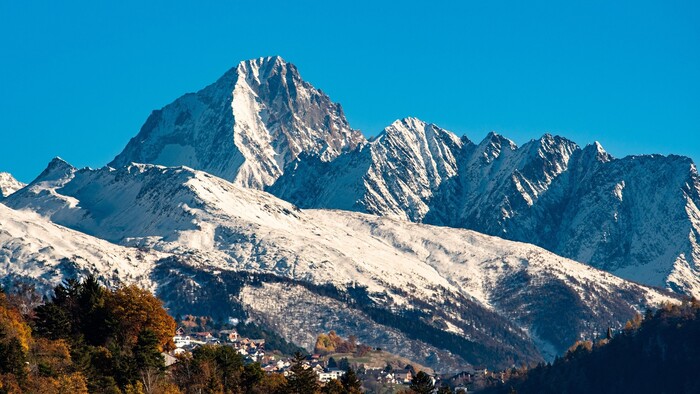 Mont Blanc podrástol