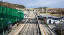Modernizácia trate od Čadce po hranicu s Českom je dokončená. Na rekonštrukcii za 90 miliónov sa podieľali tri fondy EÚ