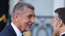 Muničná iniciatíva na pomoc Ukrajine sa nebude rušiť, české peniaze však do nej nepôjdu, vyhlásil Babiš