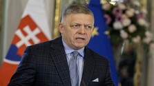 Robert Fico z Washingtonu odkazuje, že jeho cesta do USA je v plnom súlade so suverénnou slovenskou zahraničnou politikou