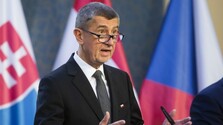 Lavrov chválil zmenu politiky Česka. Nezmysel, nič sa tu neprebúdza, reagoval Babiš