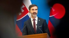 Slovensko dostalo ponuku zapojiť sa do Trumpovej Rady mieru, vyhlásil J. Blanár. Rezort diplomacie ju vyhodnocuje