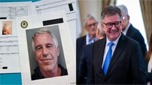 Miroslav Lajčák ponúkne svoju funkciu premiérovi. Ficov poradca reagoval na zverejnenú komunikáciu s Epsteinom