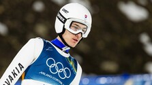 Sledujte NAŽIVO: Skoky na lyžiach na veľkom mostíku aj so Slovákom Hektorom Kapustíkom