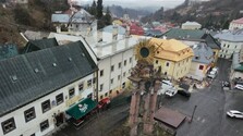 Budovy v Banskej Štiavnici po ničivom požiari v roku 2023 postupne rekonštruujú. Pozreli sme sa, čo sa zatiaľ podarilo opraviť