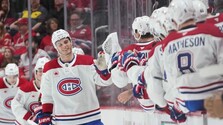 NHL: Slafkovského gól vymazal bezgólový stav, no Montreal nebodoval. Černák asistoval pri výhre Tampy Bay