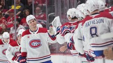 NHL: Slafkovského gól vymazal bezgólový stav, no Montreal nebodoval. Černák asistoval pri výhre Tampy Bay