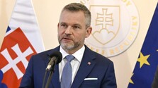 Spájať návštevu Ruska s ovplyvňovaním volieb na Slovensku je hlúposť, ktorá trieska dverami, reaguje Peter Pellegrini