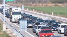 Hustá premávka, chýbajúca diaľnica i dopravná nehoda: Vodiči stáli v kolónach za Martinom aj dve hodiny