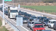 Hustá premávka, chýbajúca diaľnica i dopravná nehoda: Vodiči stáli v kolónach za Martinom aj dve hodiny